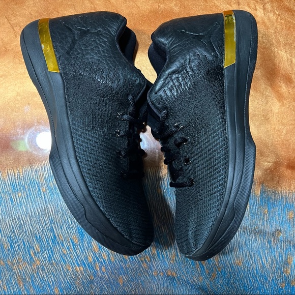 Air Jordan XXXI 31 low black gold retro - Picture 2 of 12